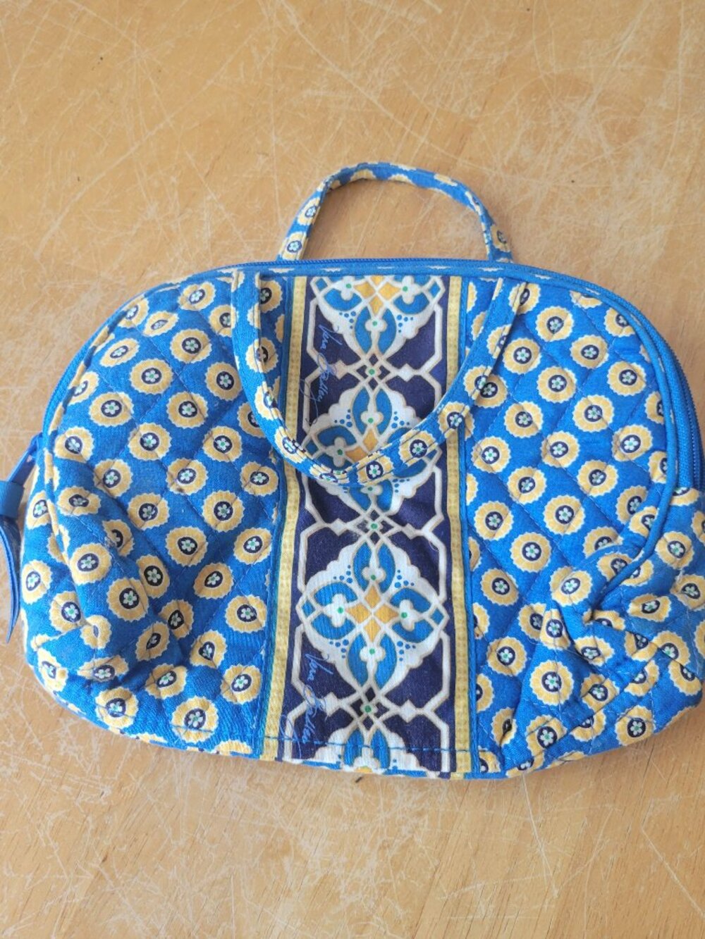 Vera Bradley Riviera Blue Cosmetic Bag Zip Up Blue Yellow Quilted Retired